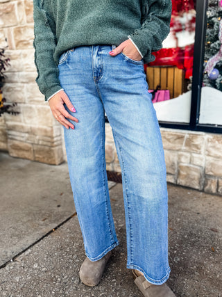 Crop High Rise Baggy Wide Jeans | Vervet