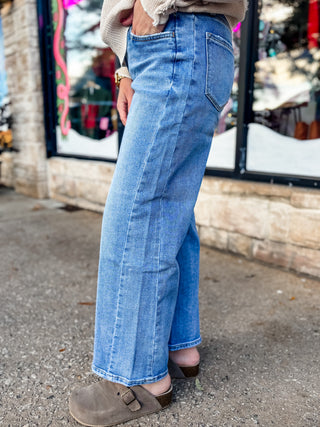 Crop High Rise Baggy Wide Jeans | Vervet