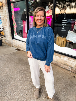 Mom Club Pullover