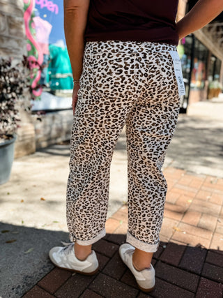Leopard Cropped Barrel Jeans | Risen