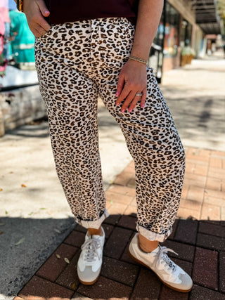 Leopard Cropped Barrel Jeans | Risen