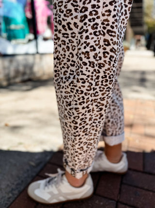 Leopard Cropped Barrel Jeans | Risen