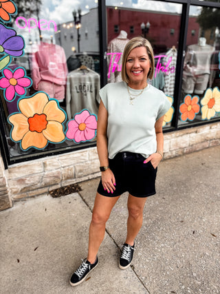 Black Trouser Shorts | Judy Blue