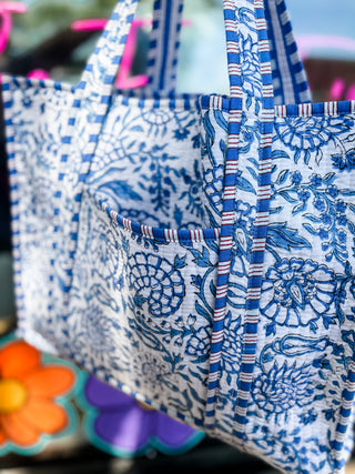 Blue Willow Quilted Tote