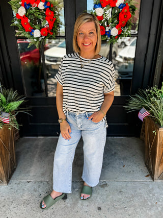 Relaxed Crop Barrel Jeans | Risen