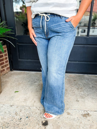 Featherweight Palazzo Elastic Waistband Jeans | Judy Blue