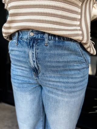 Featherweight Elastic Waistband Baggy Jeans | Judy Blue