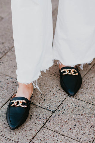 Black Downtown Girl Mule | Rollasole