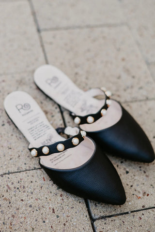 Black Lola Flat | Rollasole
